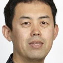 Headshot: Professor Wenhui Duan 