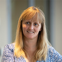 Professor Elaine Holmes 