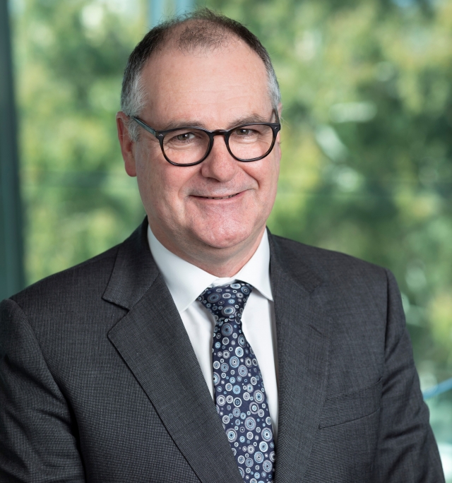 Headshot of Professor Chris Moran 