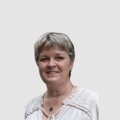 Headshot of Academic Director Prof Bennett