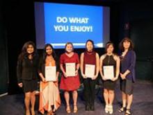 Image: (L) Professor Veena Sahajwalla and ARC Executive Director, Dr Fiona Cameron (R) with winners of the UNSW Science 50:50 New Innovators Competition.