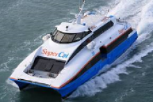Image: a high-speed catamaran. Source: Wikimedia Commons (CC BY 2.0) Image: a high-speed catamaran. Source: Wikimedia Commons (CC BY 2.0)