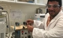 Image: UWA’s Dr Al Ghafri conducts phase behaviour measurements on hydrocarbon mixtures at the Vapour Liquid Equilibrium apparatus.