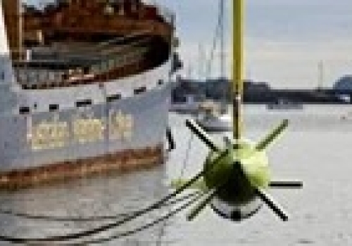 b_high_res: shows cross-section of nupiri muka being deployed into the water. b_high_res: shows cross-section of nupiri muka being deployed into the water.