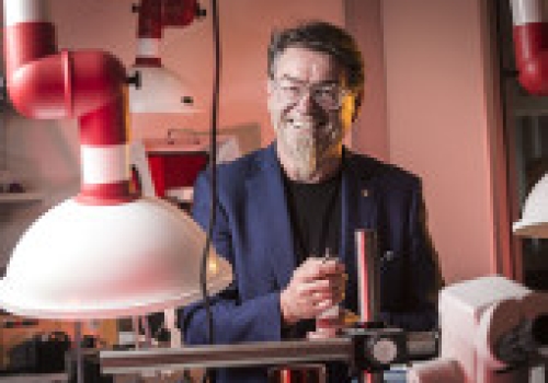 ACES Professor Gordon Wallace with the PICT 3D Printer. ACES Professor Gordon Wallace with the PICT 3D Printer.