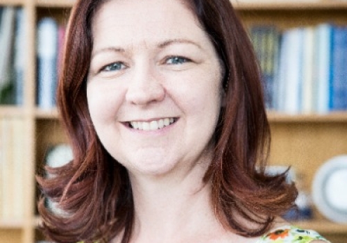 Professor Lisa Kewley Professor Lisa Kewley