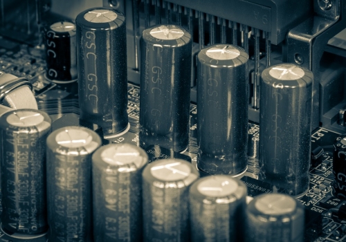 capacitors capacitors