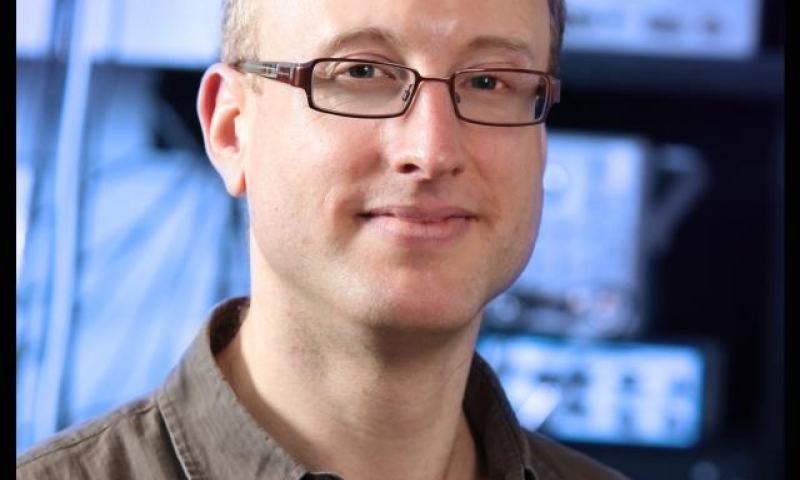 Prof Warwick Bowen.