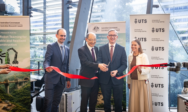 The Hon. Julian Hill MP, Assistant Minister for Citizenship, Customs and Multicultural Affairs and Assistant Minister for International Education, and ARC Deputy Chief Executive Officer Anthony Murfett join Distinguished Professor Dikai Liu and Professor Peta Wyeth in a ribbon‑cutting ceremony marking the launch of the ARC Research Hub for Human‑Robot Teaming for Sustainable and Resilient Construction (HaRTCon) at the University of Technology Sydney.